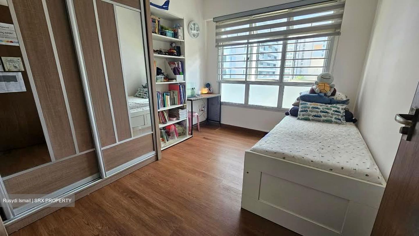 Blk 874D Tampines Greenflora (Tampines), HDB 4 Rooms #565670011